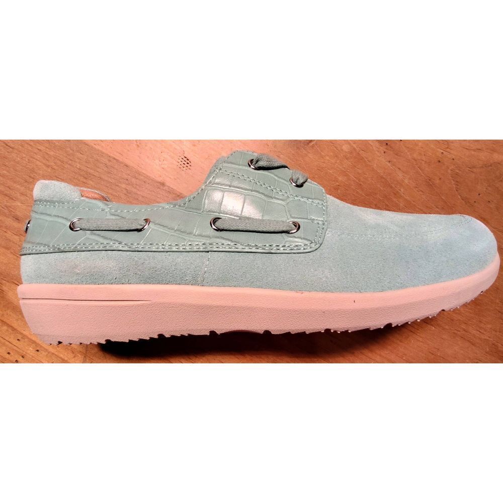 VIONIC WOMENS SUEDE SEAFOAM SLIP ON LOAFER SIZE 7 NOOB SAMPLE